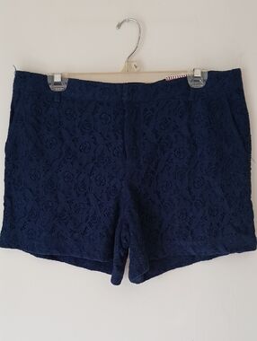 High-Waist Lace Overlay Shorts in Navy